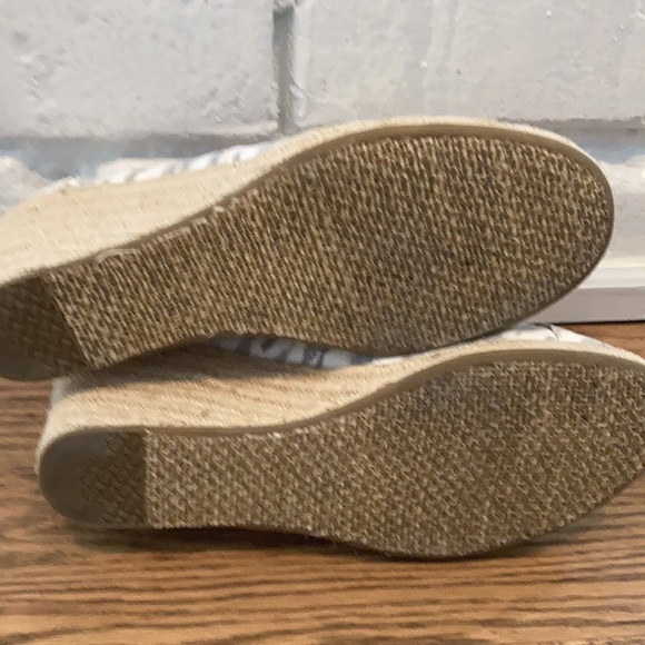 Toms Women’s 9.5 Us Ikat Desert Espadrille Wedge Bootie Gray White - Picture 6 of 7